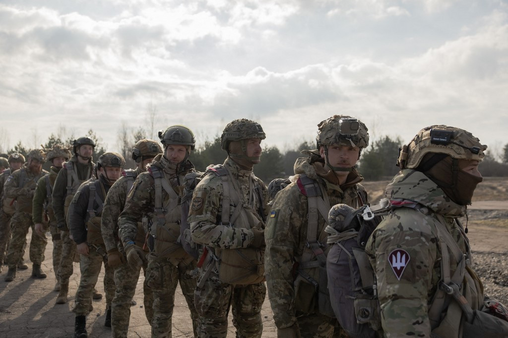 Ukraine, Germany Discuss Mechanisms to Return Military-Age Men