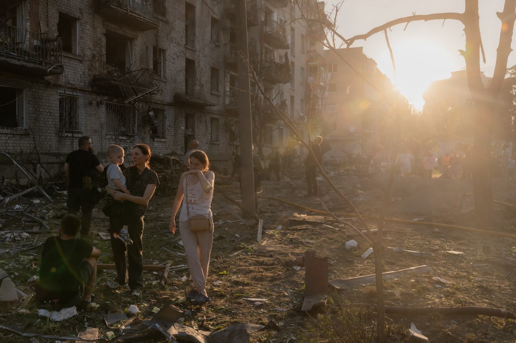 64 Apartments Destroyed in Kyiv High-Rise as City Mourns 30 Dead