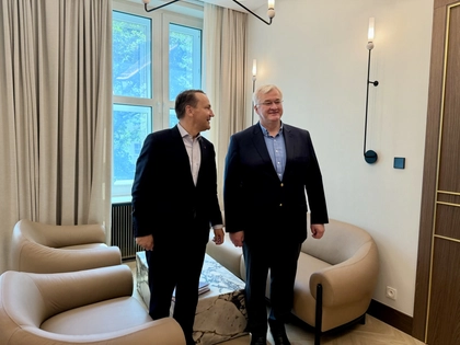 Ukraine, Poland Seek Diplomatic Reset Amid Russian Hybrid Threats