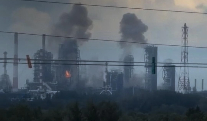 Ukraine Hits Russia's Largest Oil Refinery for First Time in Record 3,000 Km Drone Strike