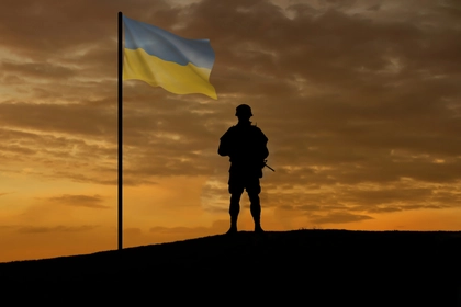 ЗСУ вразили два підприємства ВПК РФ, нафтобазу аеродрому “Бєлгород” і мости в Криму