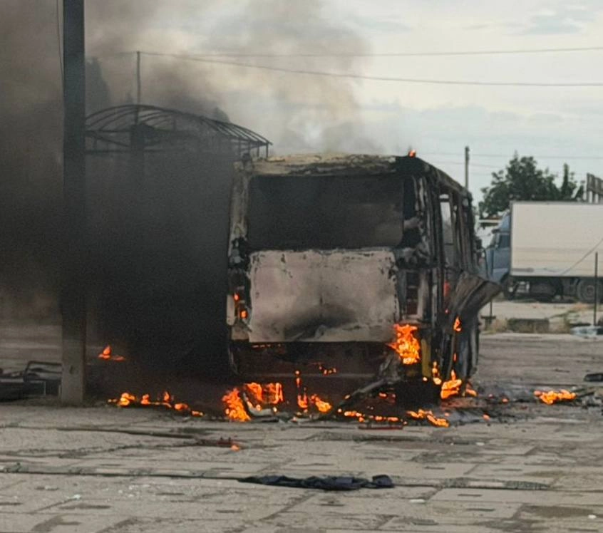 Russian Attack on Odesa Kills 4, Injures 7