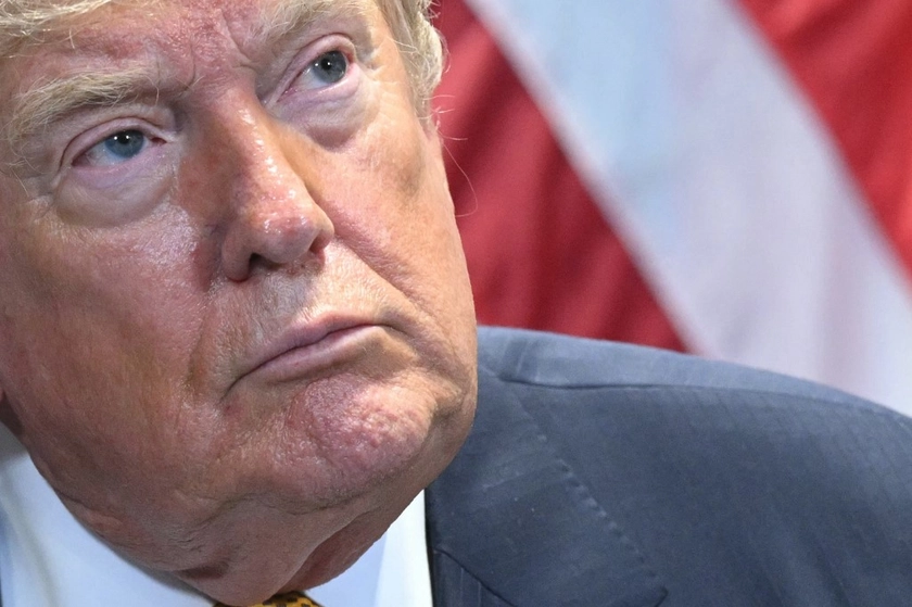Trump Weighs Boosting Military Aid to Help Ukraine Break Through Russian Lines