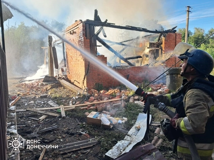 Deadly Russian Guided Bombs and Drones Strike Sloviansk and Kharkiv Region