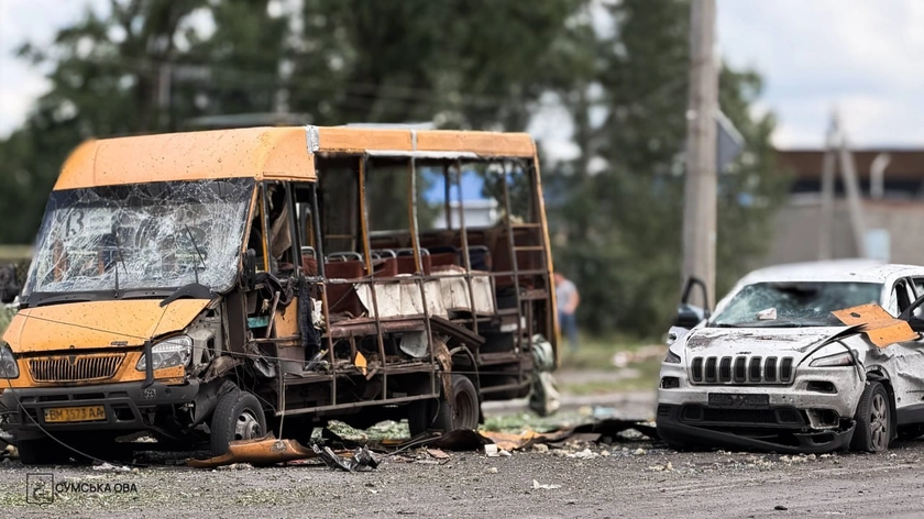 Russian Guided Bombs Strike Sumy Minibus, Killing Four