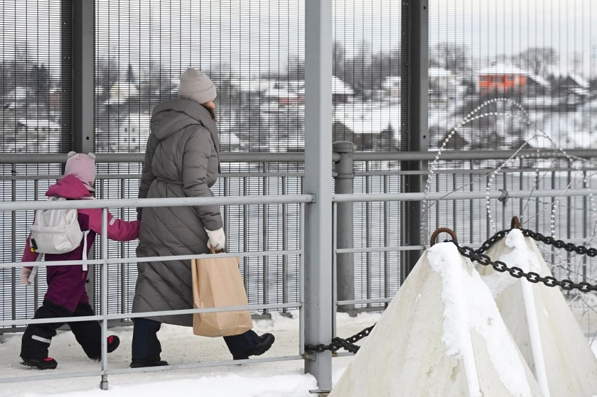 Estonia Advances Construction of New Military Base in Border City of Narva