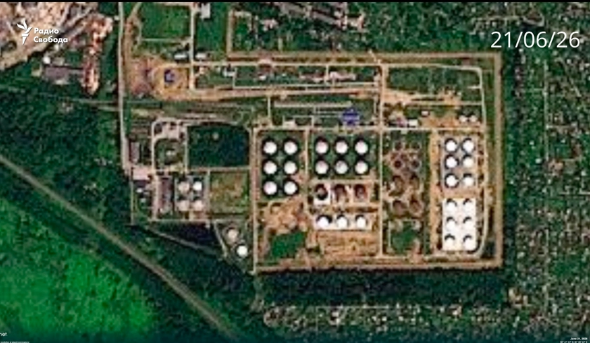 ЗМІ показали наслідки удару по нафтобазі у Твері: знищено три резервуари