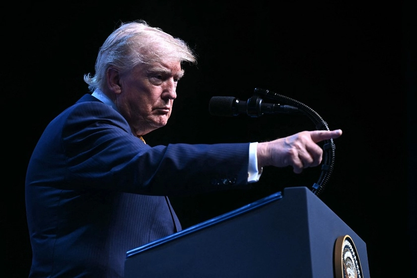 US Intelligence on Ukrainian Drone Strikes Prompts Shift in Trump’s Rhetoric