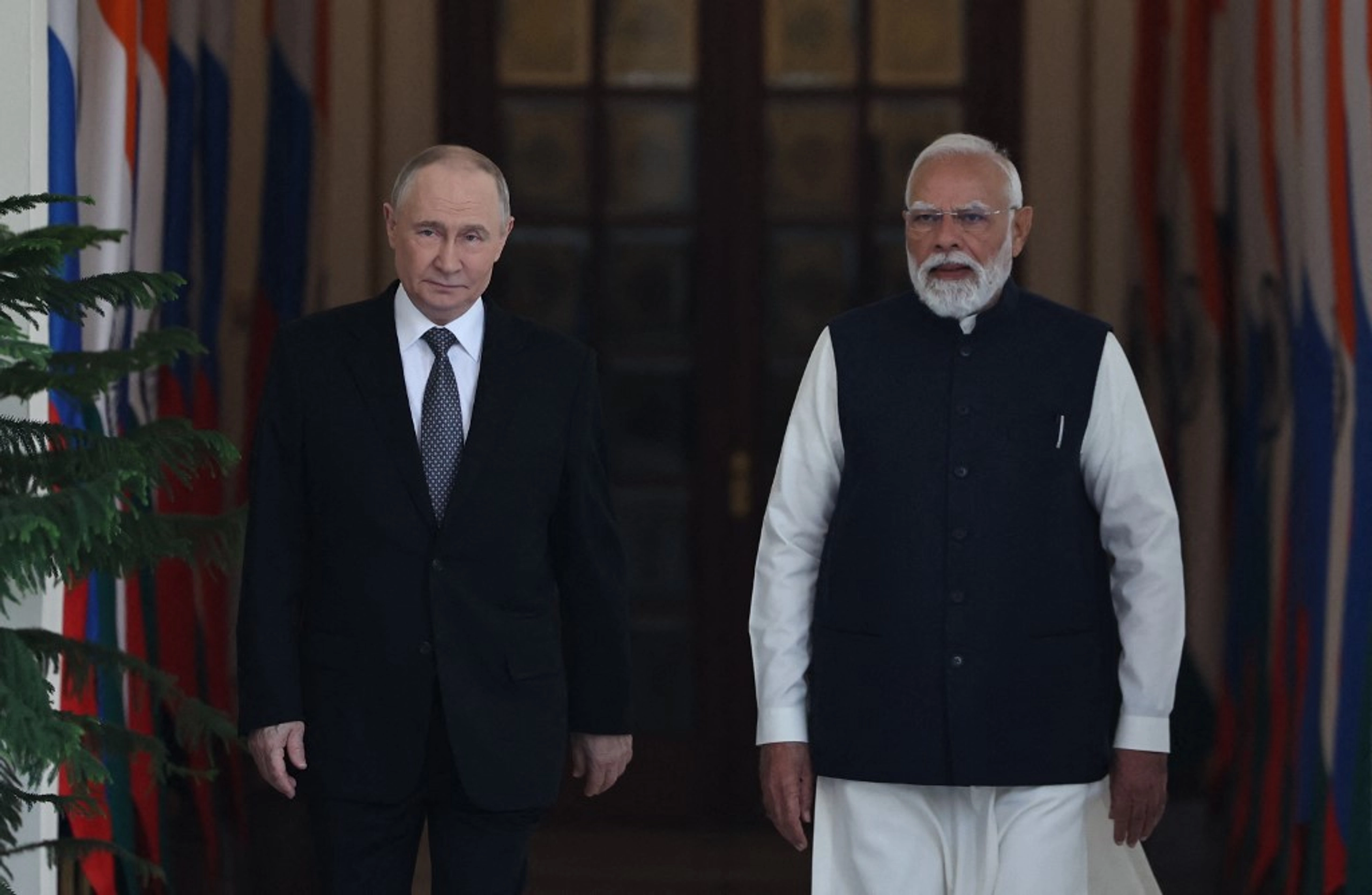Russia Asks India for More Gasoline as Refining Capacity Collapses
