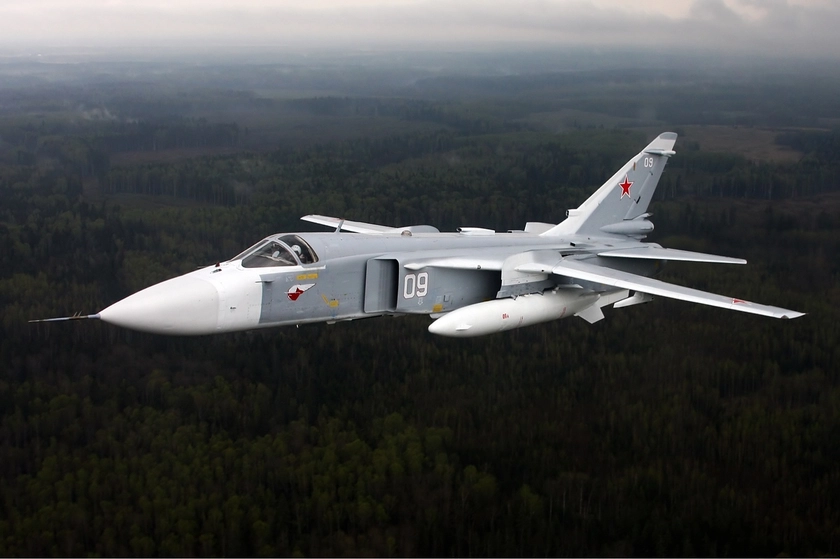 Нацгвардійці знищили російський бомбардувальник Су-24М на аеродромі “Саки”