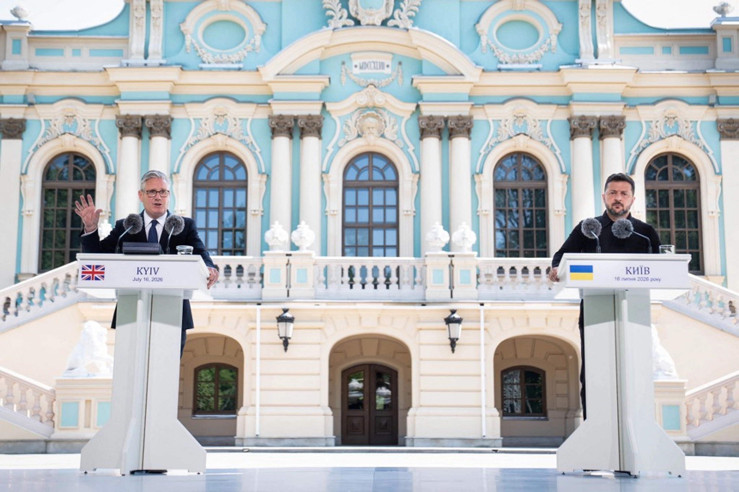 Zelensky Says Fedorov-Syrsky Dispute ‘Problem of the Parties, but Also Mine’