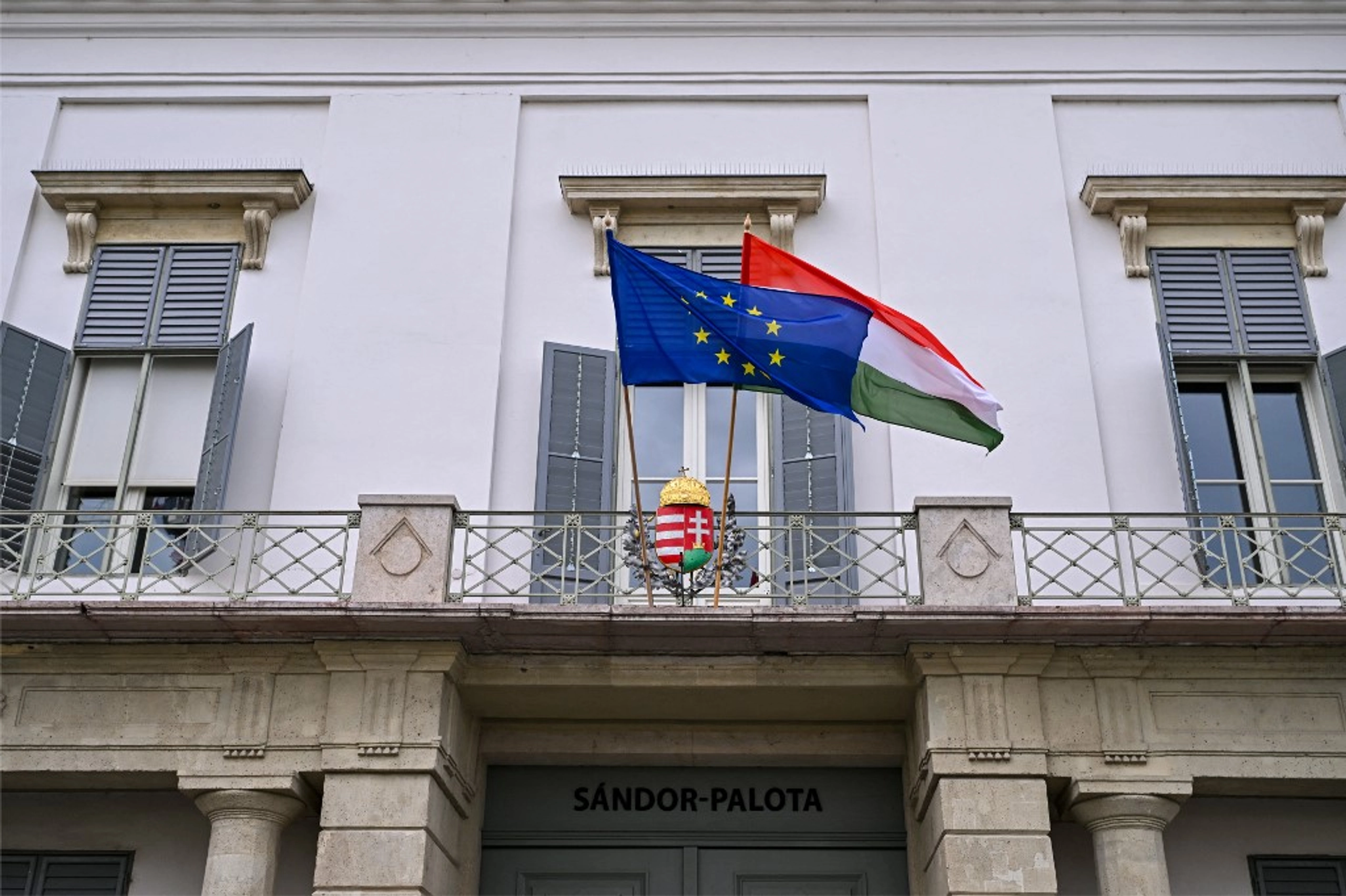 Hungary Blocks Opening of EU Accession Clusters for Ukraine at Council Meeting
