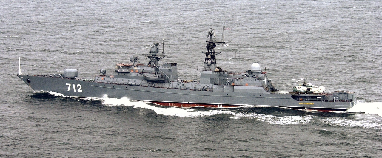 Російський військовий корабель провів бойові стрільби біля британського Плімута