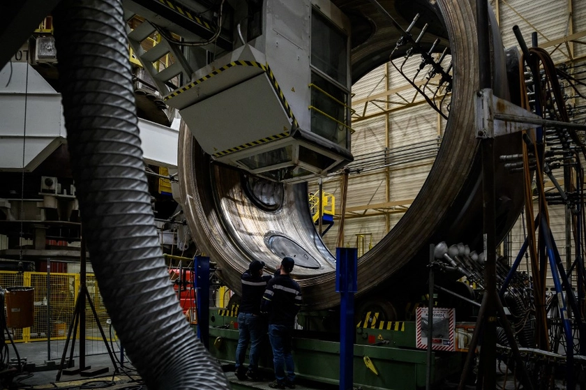 Germany Approves Controversial French-Russian Nuclear Project