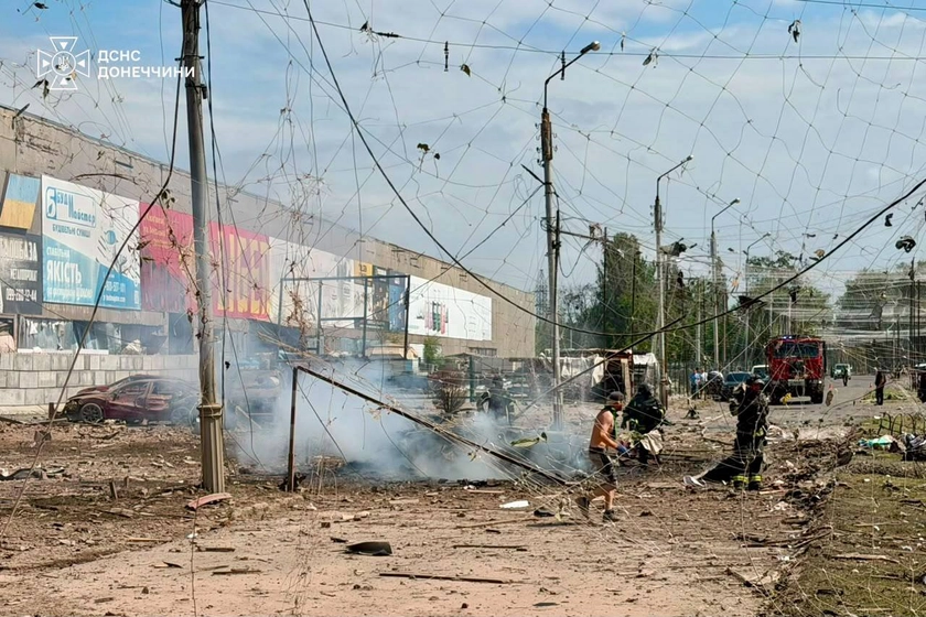 Kyiv Hit by Rare Daytime Ballistic Missile Strike