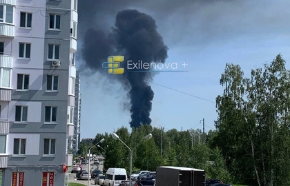 Ukraine Strikes Siberia Refinery as Kazakh Leader Tells Putin War Should End