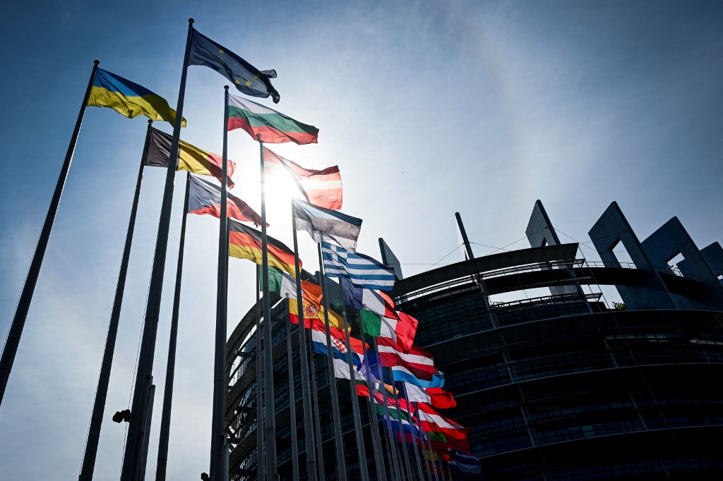 The Lost Art of Power: From Helmut Kohlâ s Resolve to Europeâ s Strategic Decay