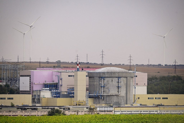 Romania Starts Shutting Down Sole Working Nuclear Reactor