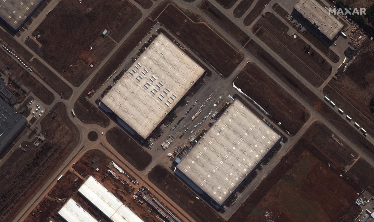 Russia Offers College Deal to Ukraine Teens for Work in Killer Drone Factory