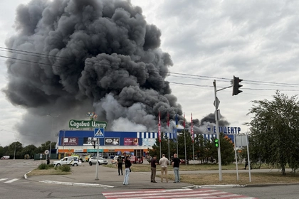 Russian Drone Strike Sets Zaporizhzhia Apartment Building Ablaze