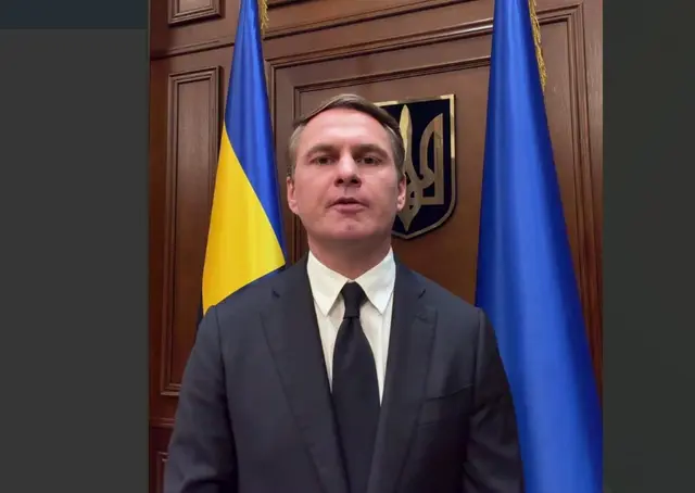 EXPLAINED: Zelensky’s Headaches Increase as Prosecutor General Flees Ukraine